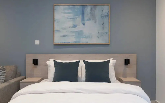 Loxwood House Apartment