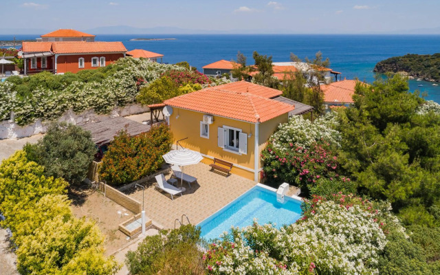 Mouzakis Villas