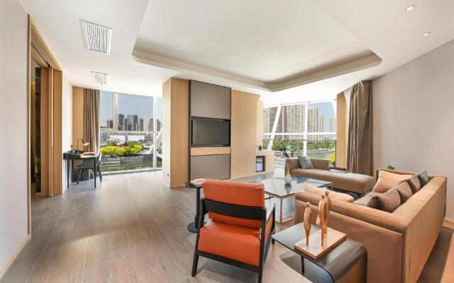 Atour The Tianjin Eye Hotel