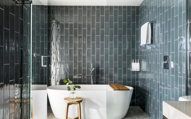 Kimpton Rowan Palm Springs Hotel by IHG