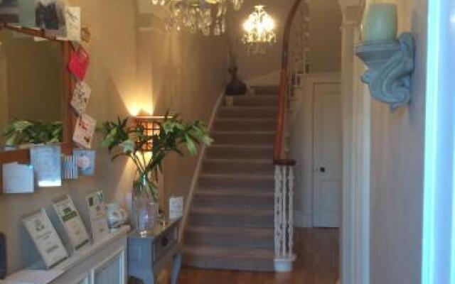 Appin Guest House