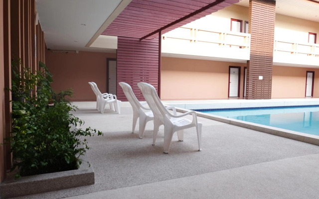 Juntima Place at Amphawa