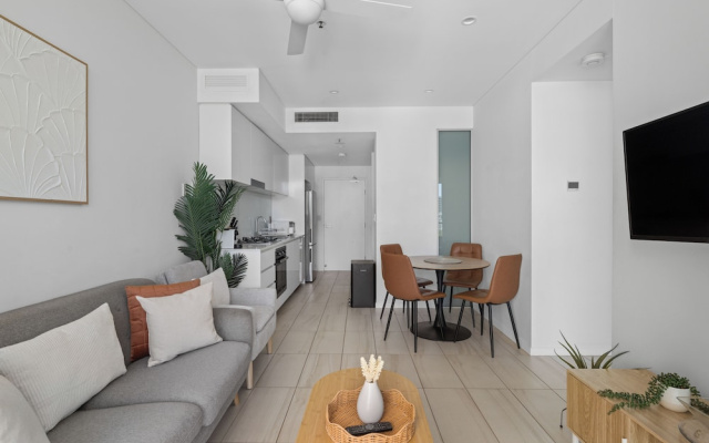 Sleek 2BRM Apartment at Aqua Newstead