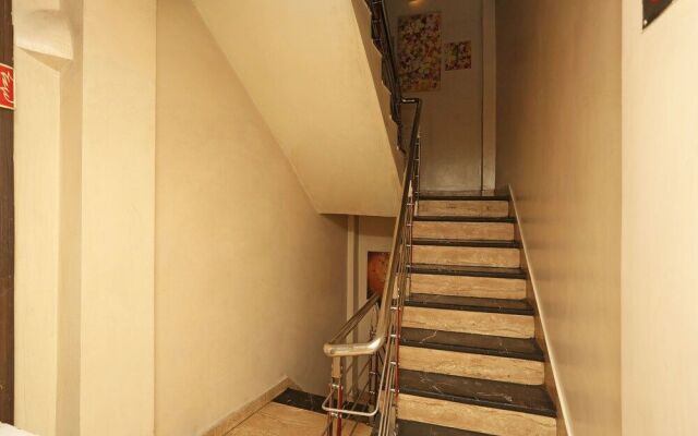 OYO 1807 Hotel Platinum Inn