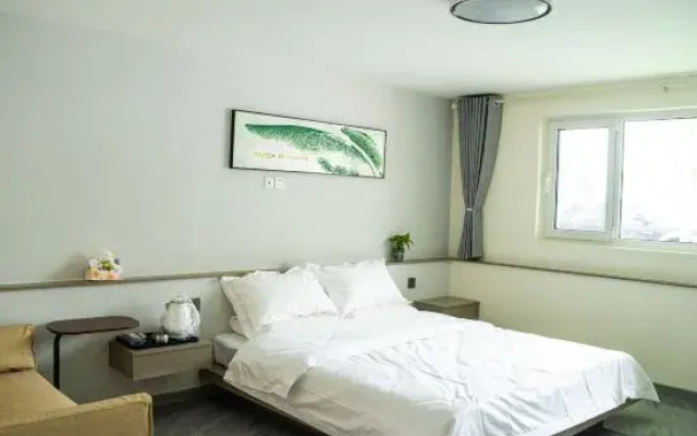 Laixi Xinyuan Xiaozhu Hotel