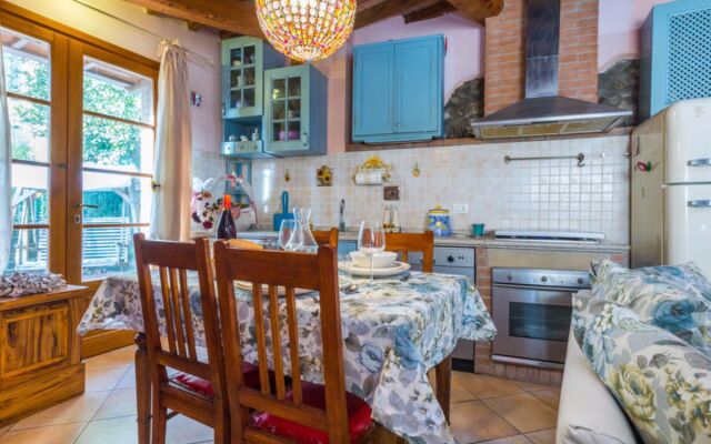 House Amarilli Pastina