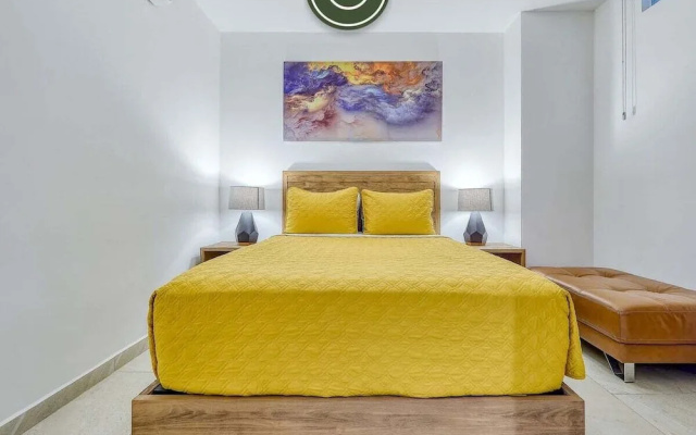 Luxury 2BR Condo in Romatic Zone - Rooftop Pool