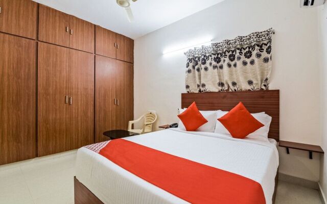 OYO 16469 Pramukh Hotels