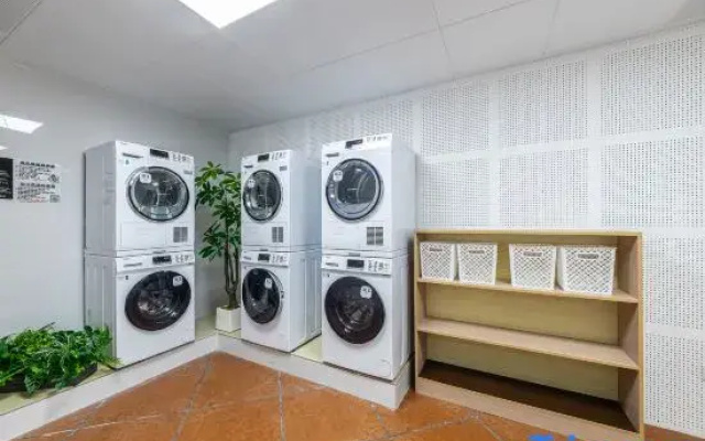 Jindalai Business Hotel (Xining Chengdong Wanda Plaza)