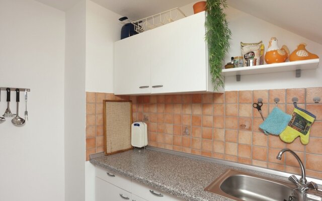 Comfortable Apartment in Polle Near the Forest