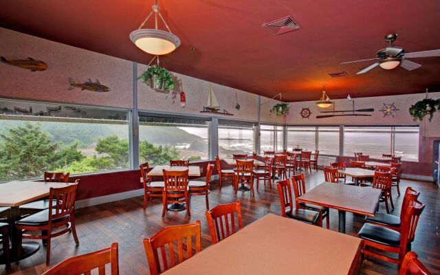 Clarion Inn Surfrider Resort
