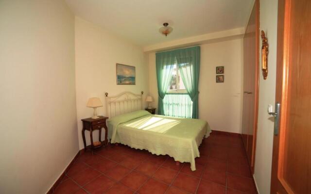 PALM BEACH 45 Adosado con jardin y piscina ALBERT VILLAS