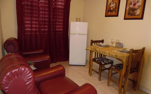 Casa La Ceiba D&L (Pinar del Rio)