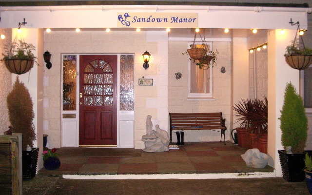 Sandown Manor