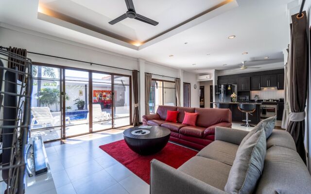 3 BR Pool Villa in Great Location BUB