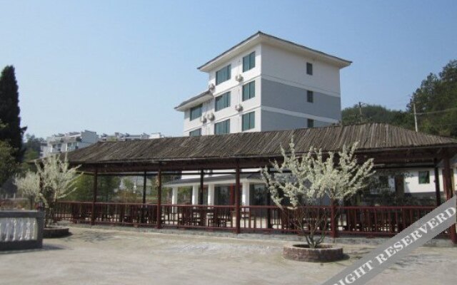 Qiaodaohu Wanghu Resort