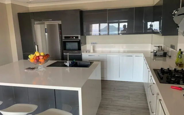 Bodrum - 5 Bedrooms Villa With Heated Pool