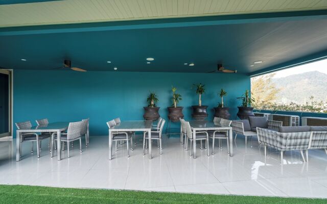 Convenient studio at Oceana by Lofty