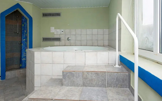 10 Person Holiday Home in Harboore