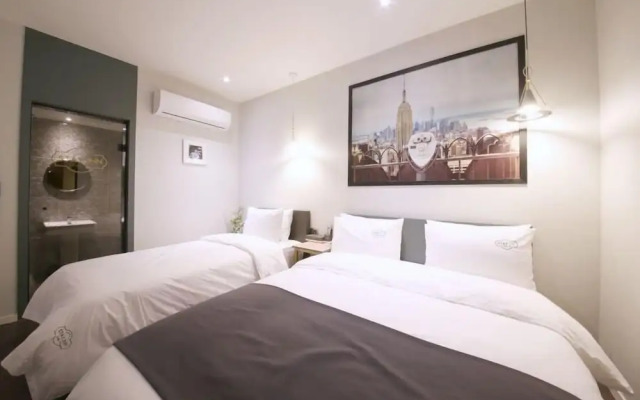 Stay-inn Hotel