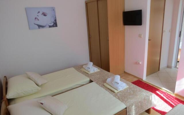 Apartments Franka