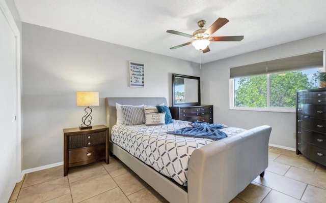 200 Belaire Court