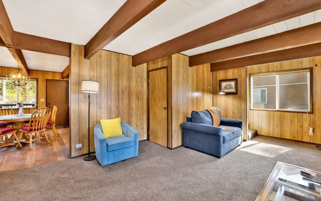 Pinetree Retreat #2499