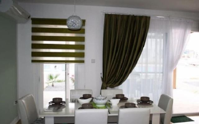 Villa 4 Bedroom sea view 2
