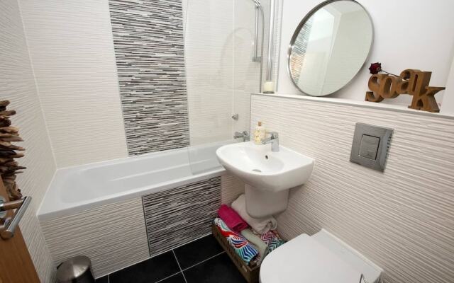 2 Bedroom City Centre Apartment