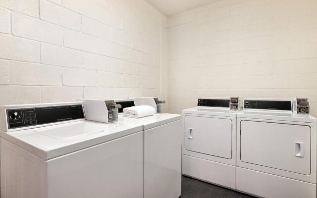 Holiday Inn Houston Intercontinental Airport by IHG