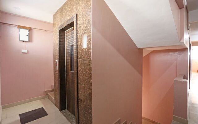 OYO 10137 Hotel Vaishnavi