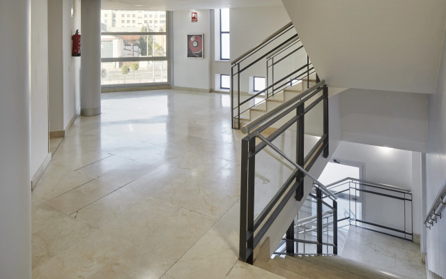 Iraipe Logroño Hotel