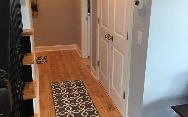 Best Day Ever 4 Bedroom Home by RedAwning