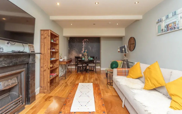 Beautiful Hideout in Center of Edinburgh - Business - Holidays