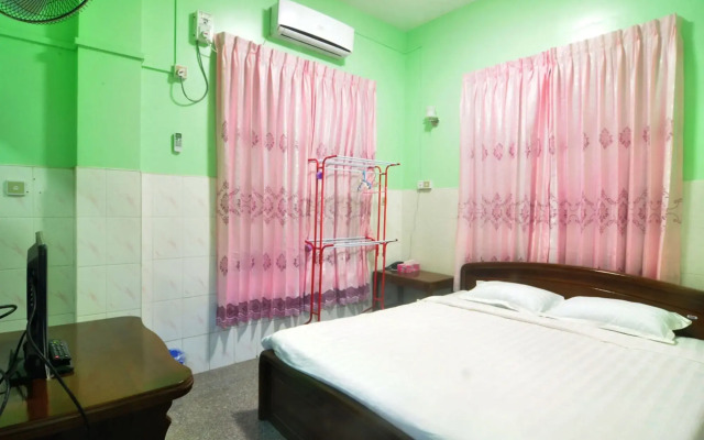 Saw Nyein San Guest House