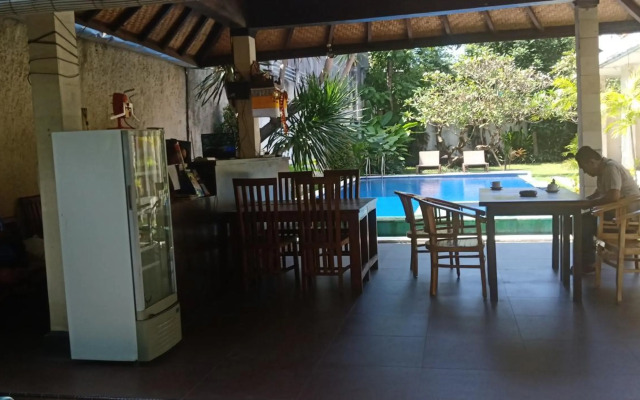 Green three bed room villa private pool