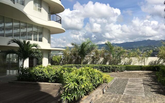 A Modern and Luxurious Living - Adults Only