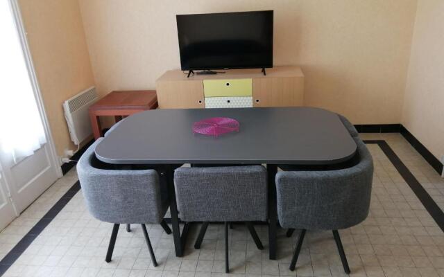 La Petite Isle - Maison et jardin - plage à 200 m