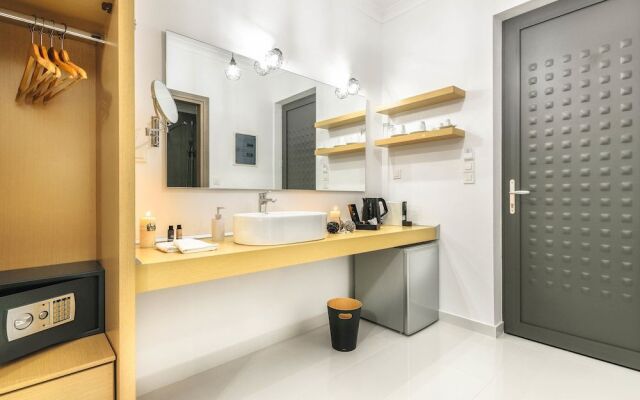 White Canvas Boutique Studios