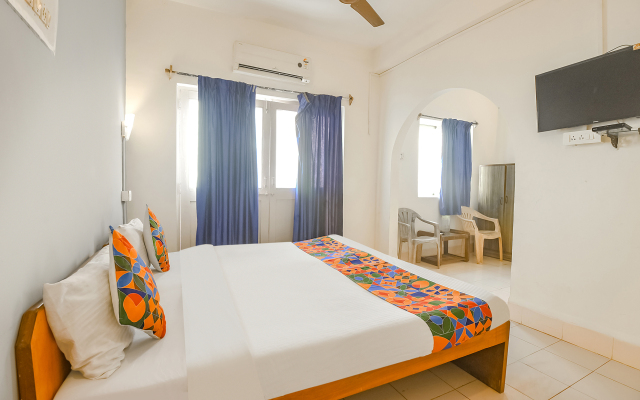 FabExpress Epic Townlet With Pool, Near Calangute Beach