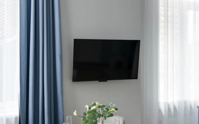 Uragan Apart Большая Филевская 3к3