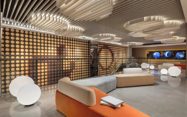 Holiday Inn Shanghai Pudong Airport by IHG