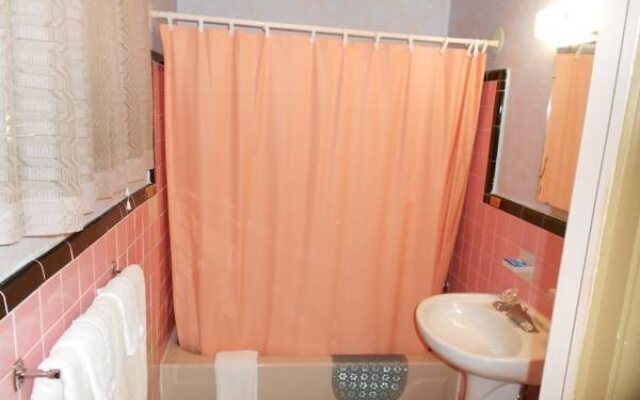 Slumberland Motel Mount Holly