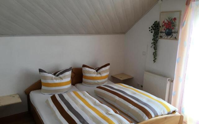 Haus Zeichner 4 Zimmer Ferienwohnung