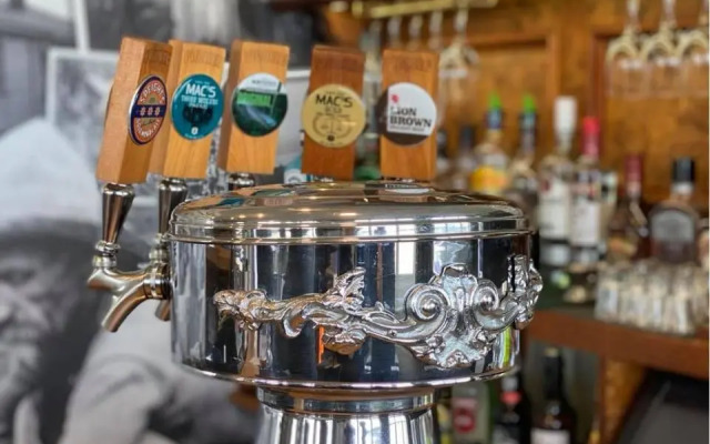 Hokitika Pioneer Hotel