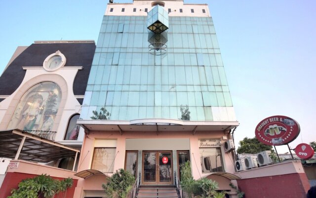 OYO 1898 Hotel Aditya
