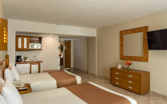Sunset Royal Beach Resort - All Inclusive