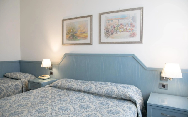 Hotel Ariston