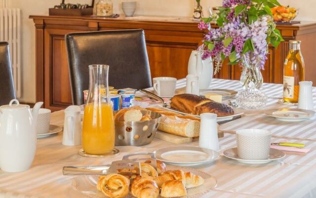 Le Manoir de Placy - Bed and Breakfast