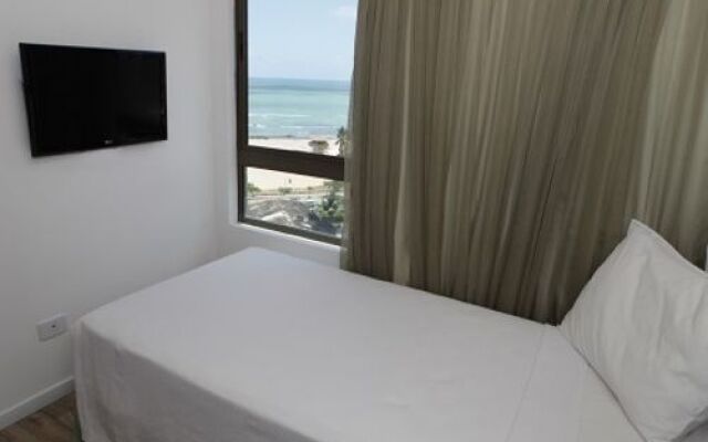 Beach Class Residence by Nobile